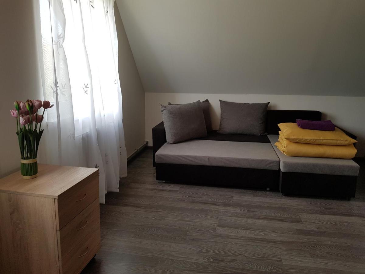 Holiday Country House Markalne 外观 照片